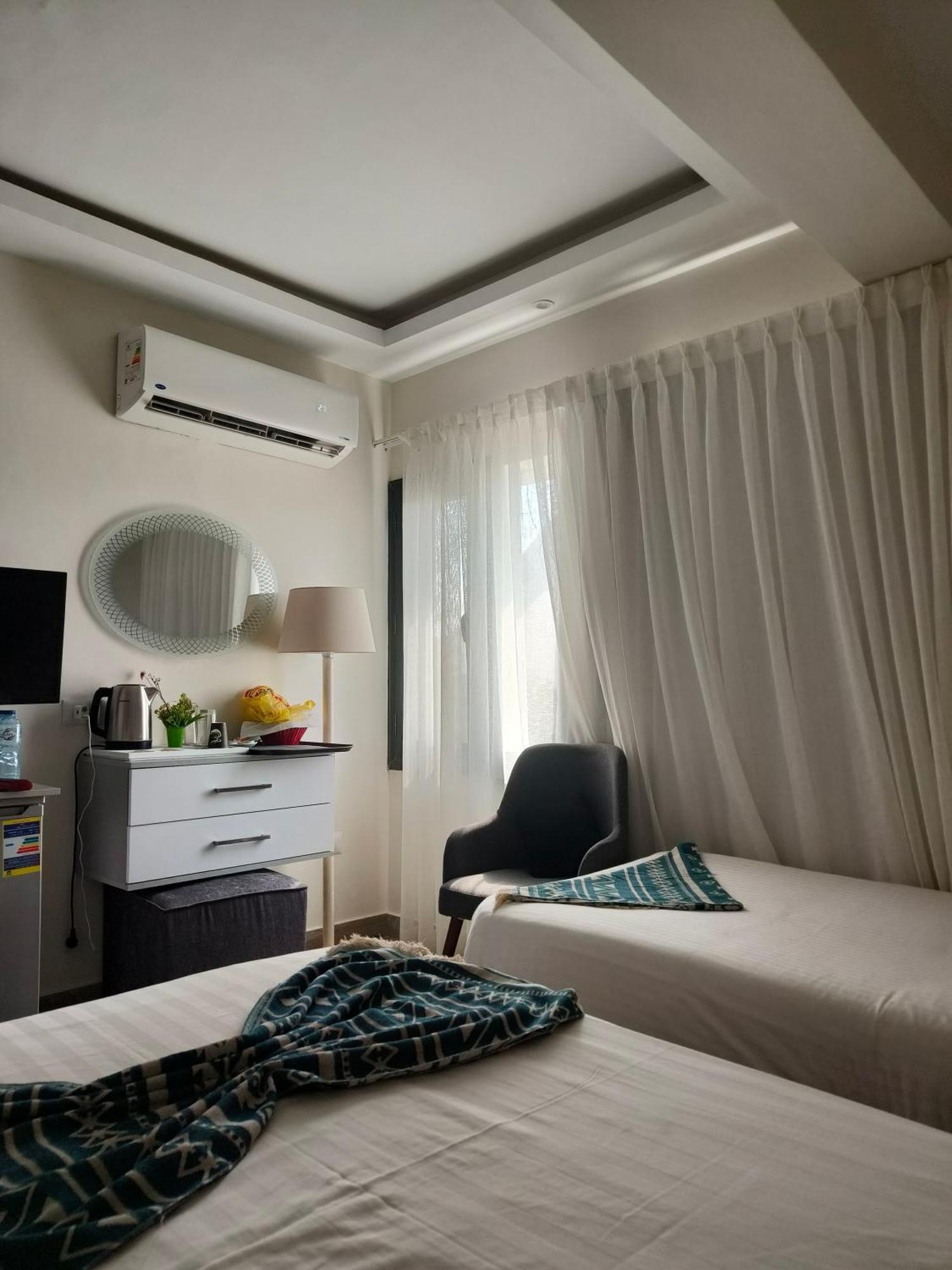 Hotel Maria Pyramids House Kafret el-Gabal Esterno foto